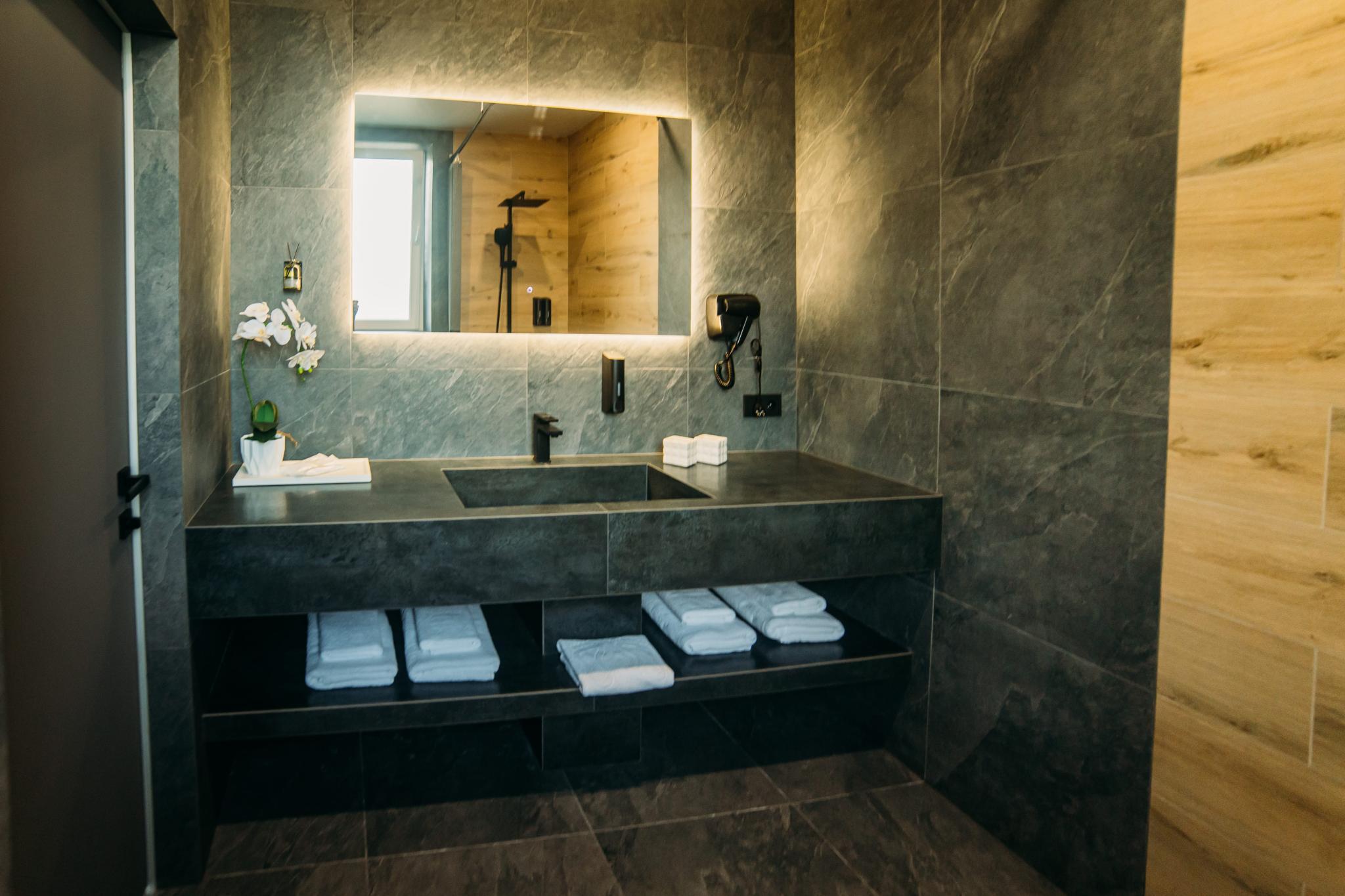 Фото Атмосфера