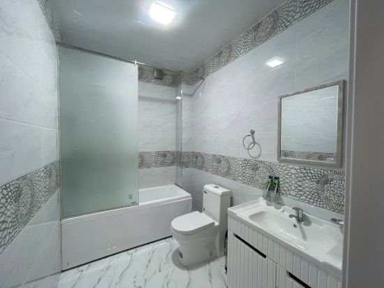 Фото Bibihojar Hotel