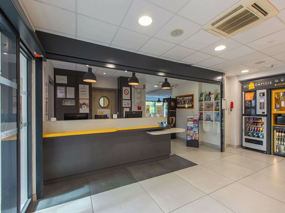 Фото Hôtel Première Classe Chartres Barjouville