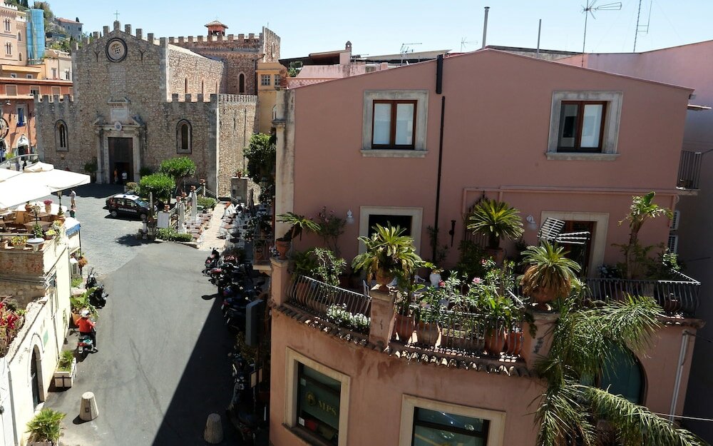 Фото Al Duomo Rooms & Flats