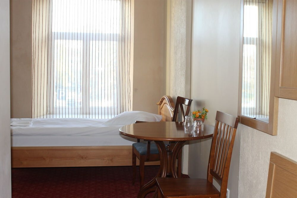 Фото Alexa Old Town Hotel