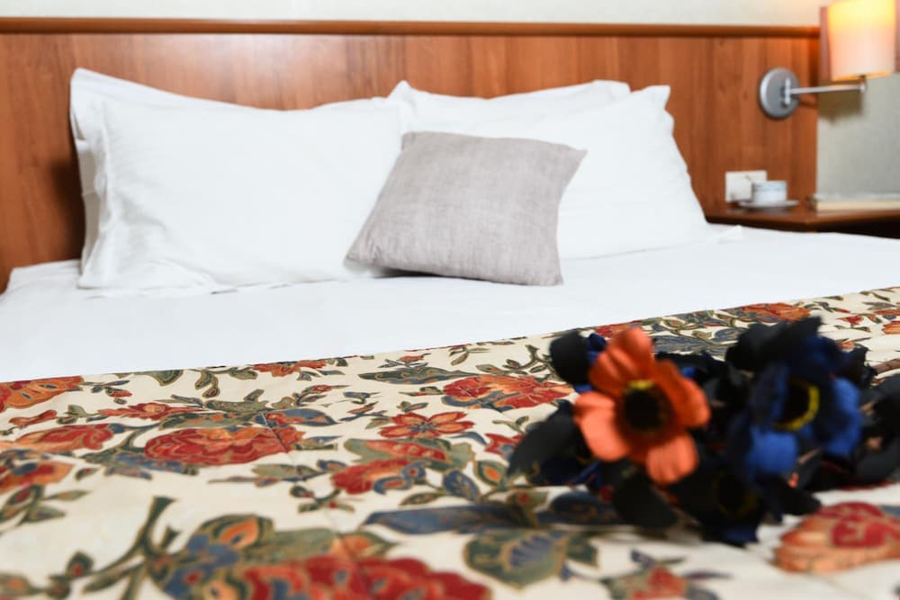 Фото Hotel Karpos