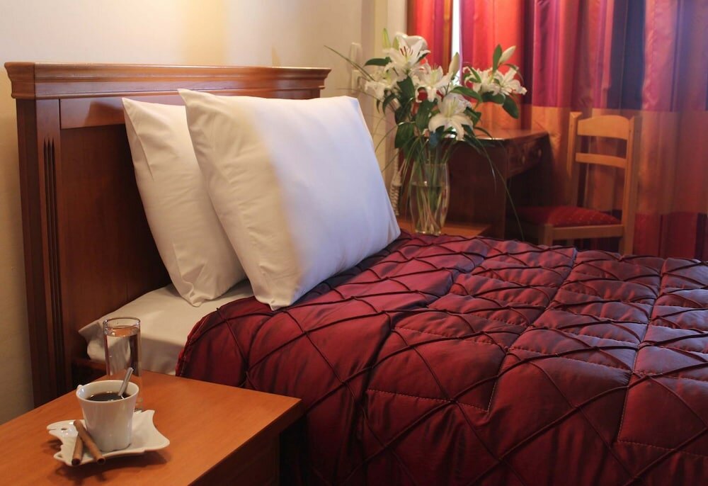 Фото Famissi Eden Hotel