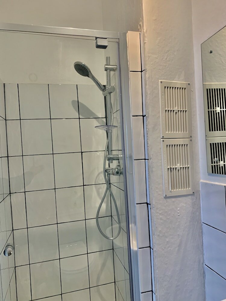 Фото The Waterfront Inn