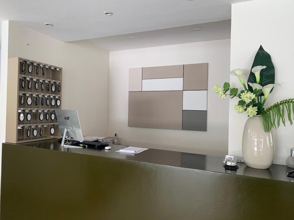 Фото Hotel Carmen