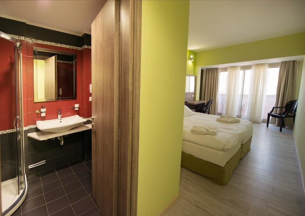 Фото Hotel Lefkas