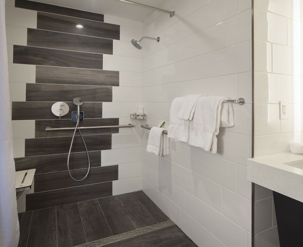 Фото Hotel Indigo Atlanta Midtown, an Ihg Hotel