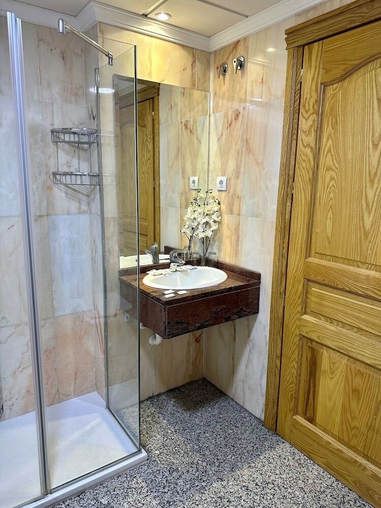 Фото Hotel Reyesol