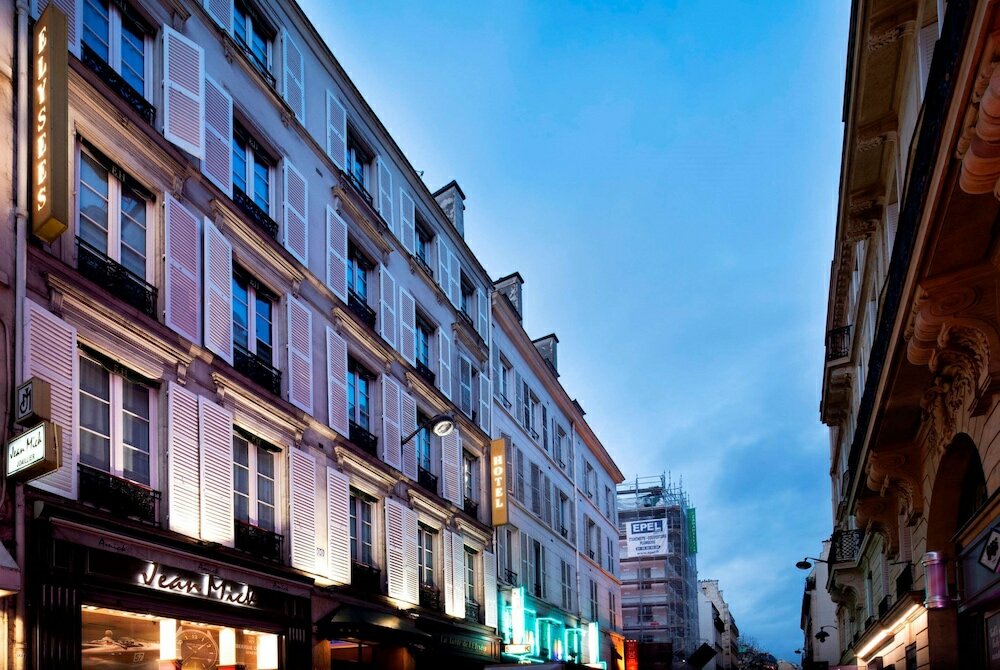 Фото отеля 1