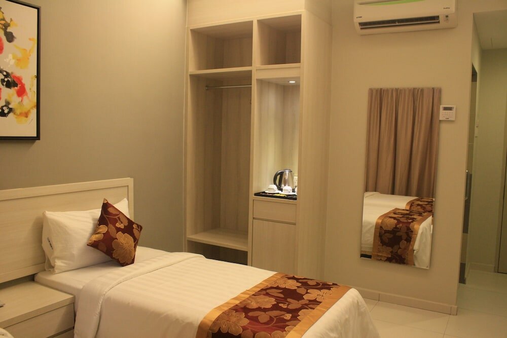 Фото Aurora Hotel