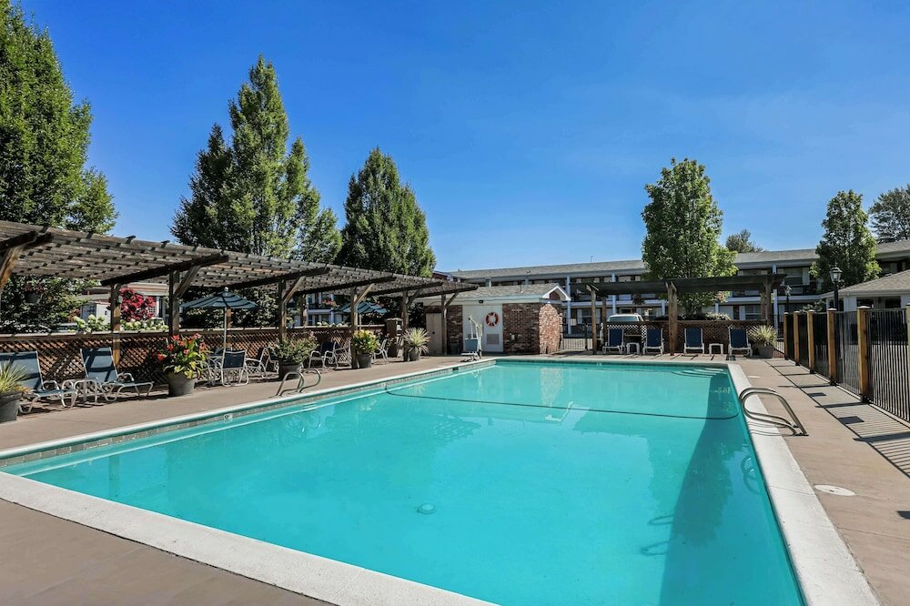 Фото Best Western Horizon Inn