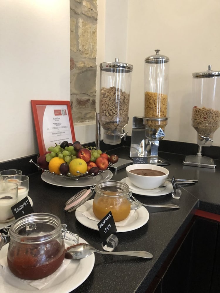 Фото Chevron Design Hotel Prague