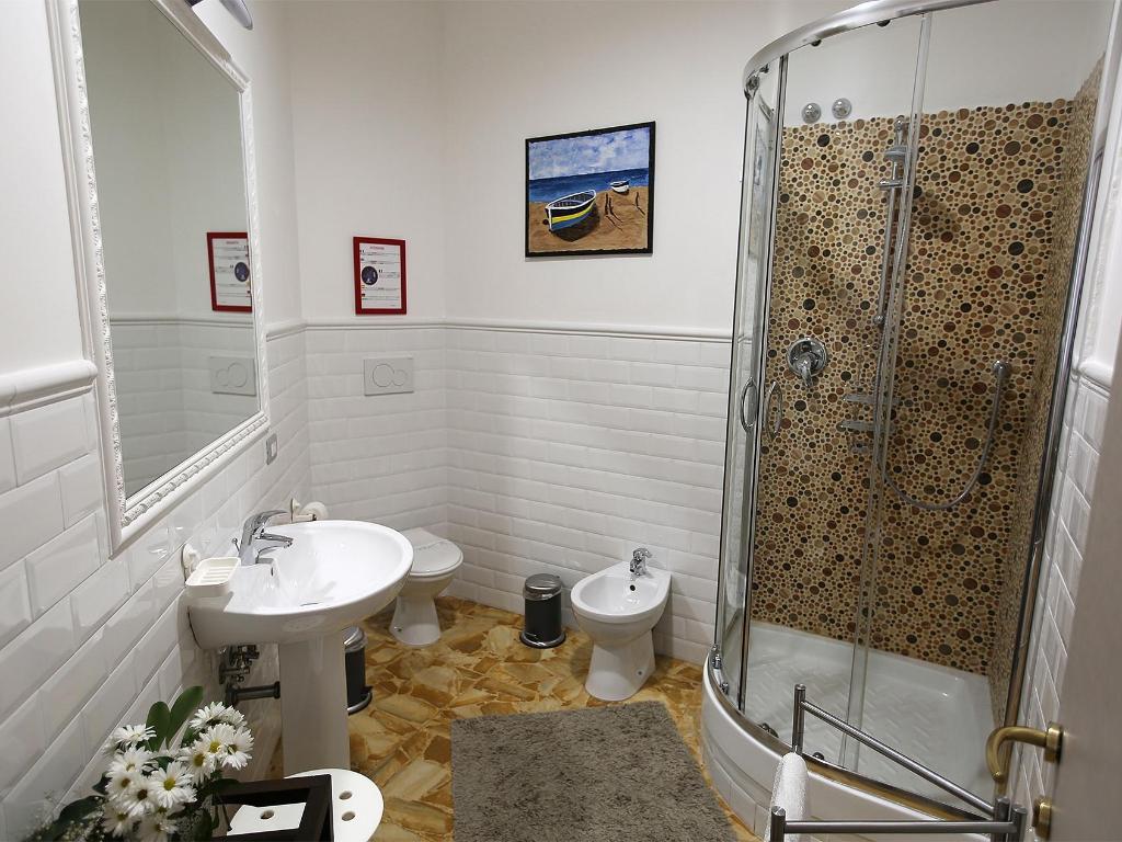 Фото Alibrandi Palace