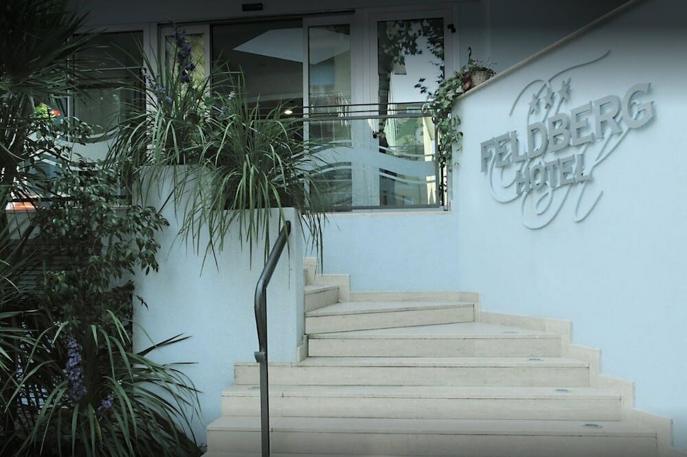 Фото Feldberg Hotel