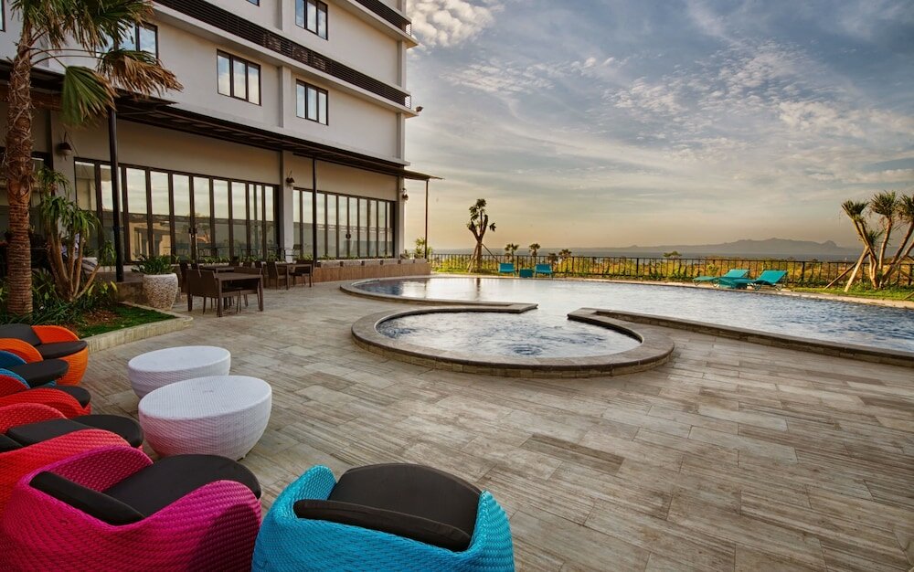 Фото Отель Neo Eltari