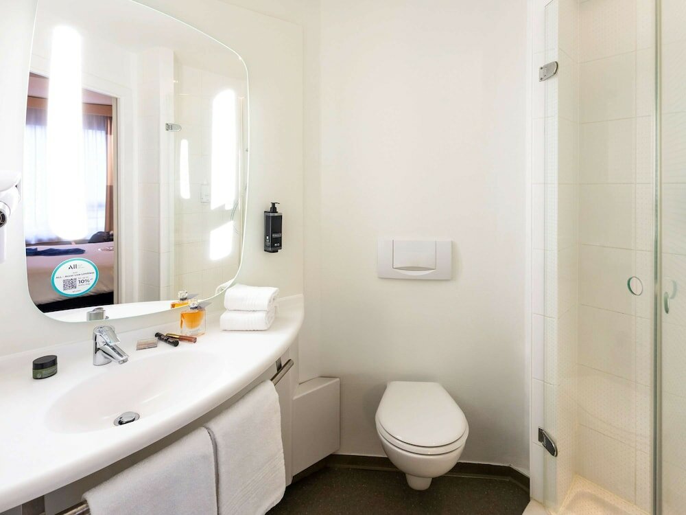 Фото ibis Brussels Centre Gare Midi