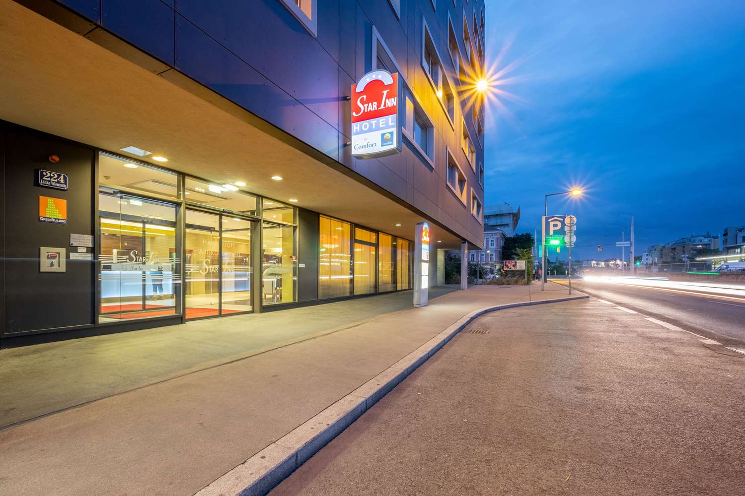 Фото отеля 3