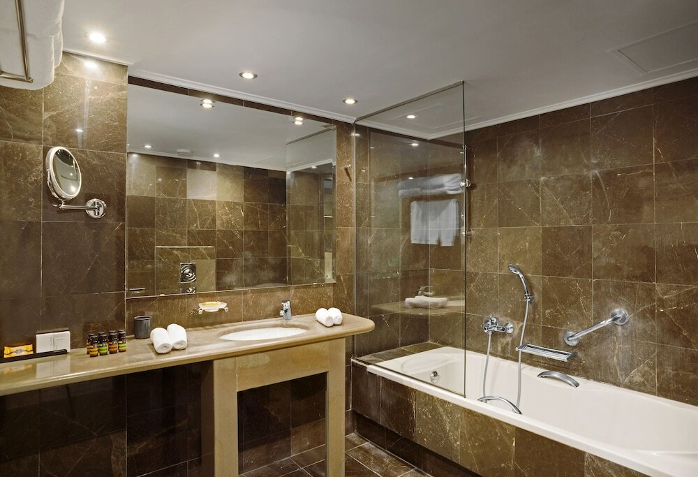 Фото Lozenge Hotel