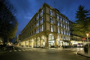 отель Legazpi Doce Rooms & Suites