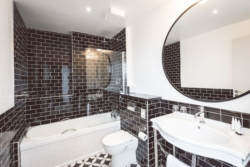 Фото Titanic Hotel Belfast