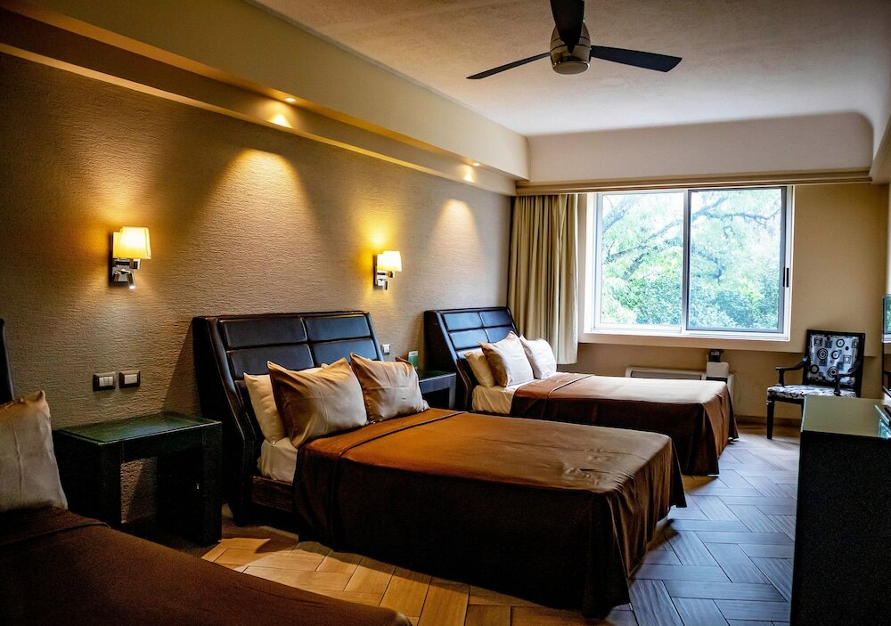 Фото Hotel Diana del Bosque by Dot Urban