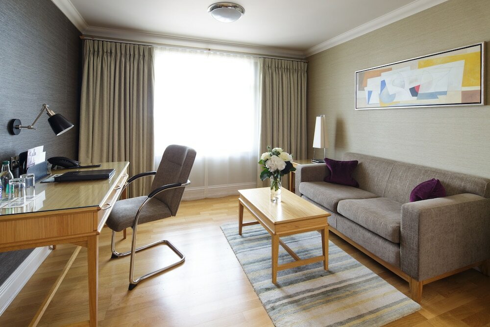 Фото Pomme d'Or Hotel