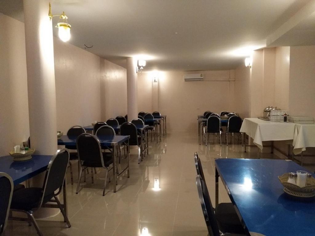 Фото Bird Room Hotel - Pratunam