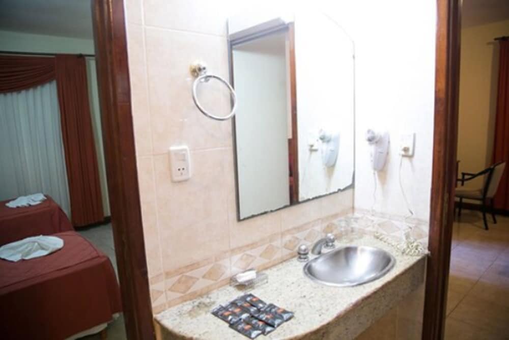 Фото Bagu Iguazú Hotel el Leñador