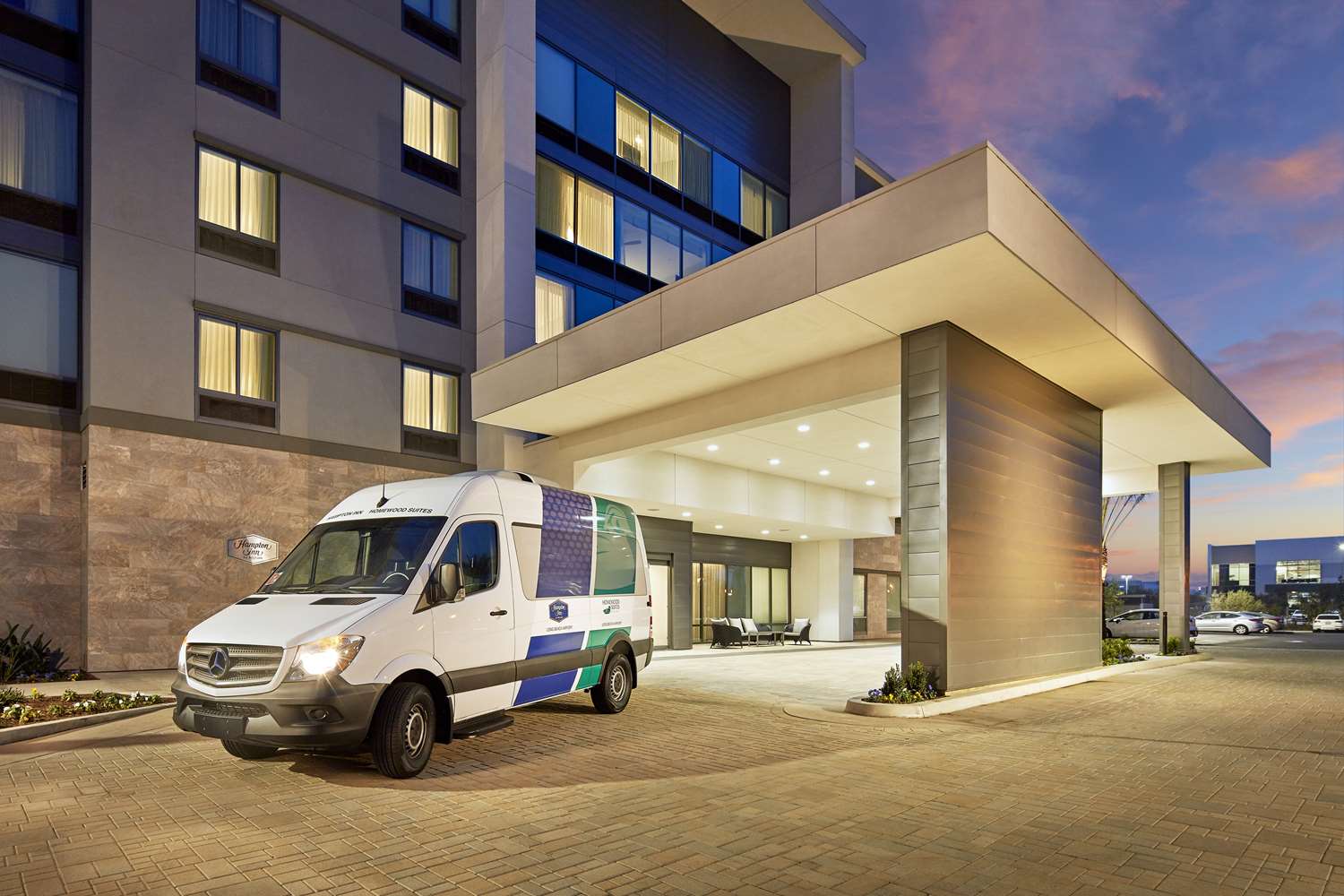 Фото Homewood Suites by Hilton Long Beach Airport