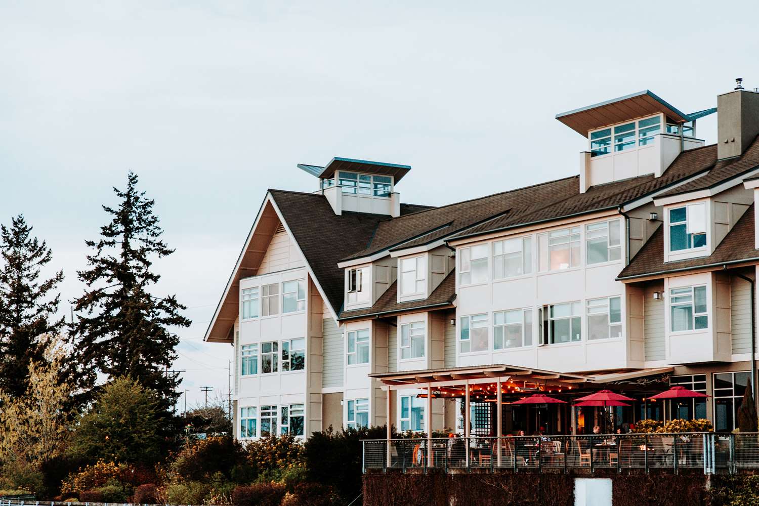 Фото Chrysalis Inn & SPA Bellingham, Curio Collection by Hilton