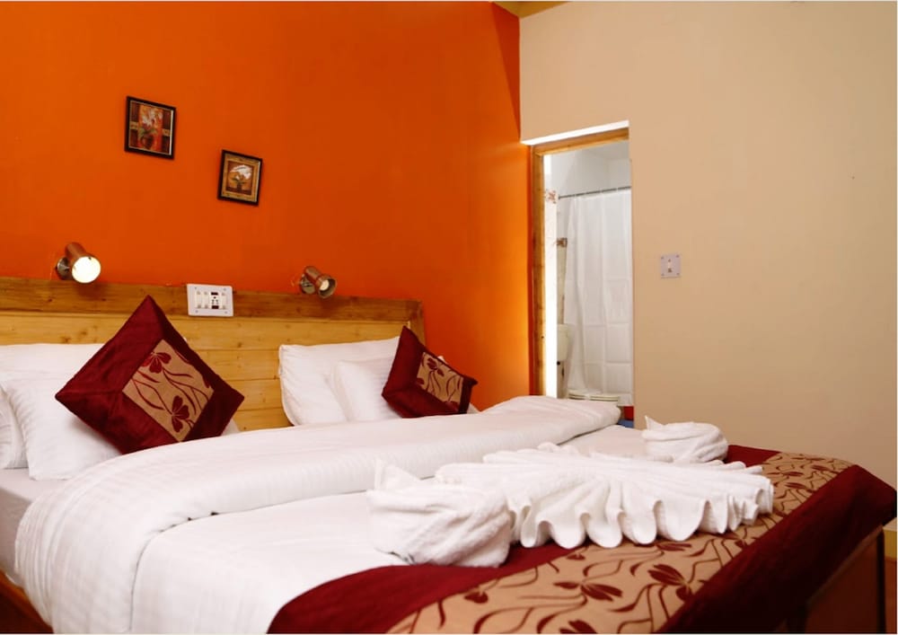 Фото Tih Royal Heritage Resort