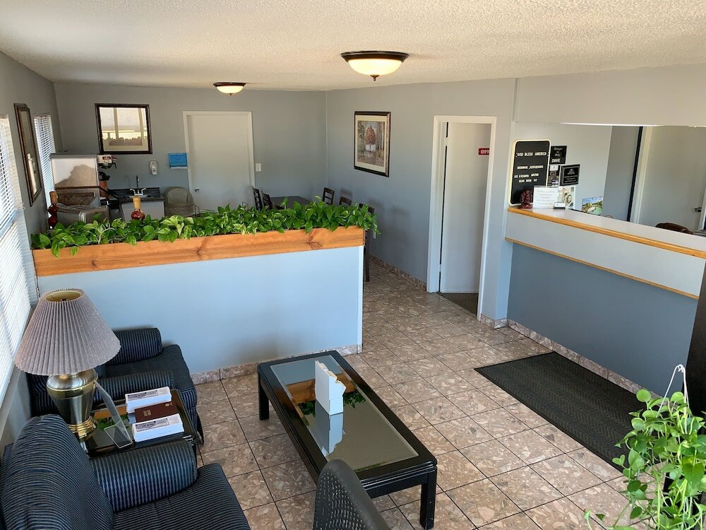 Фото Americas Best Value Inn Meridian