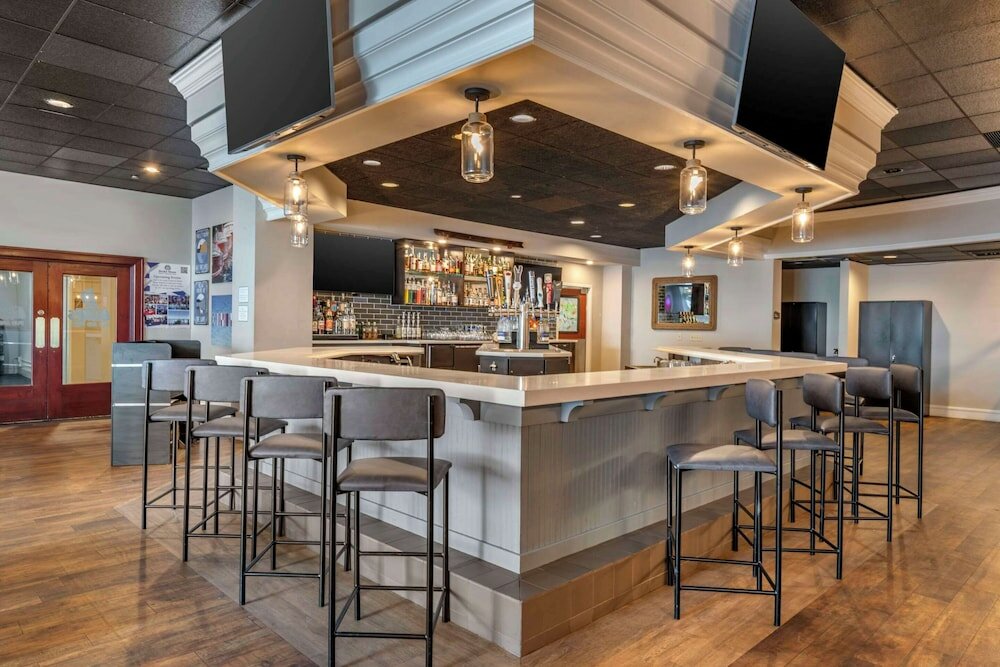 Фото Heidel House Hotel and Conference Center, Ascend Hotel Collection