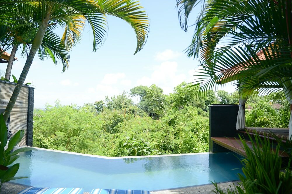 Фото Jimbaran Cliffs Private Pool Hotel & SPA