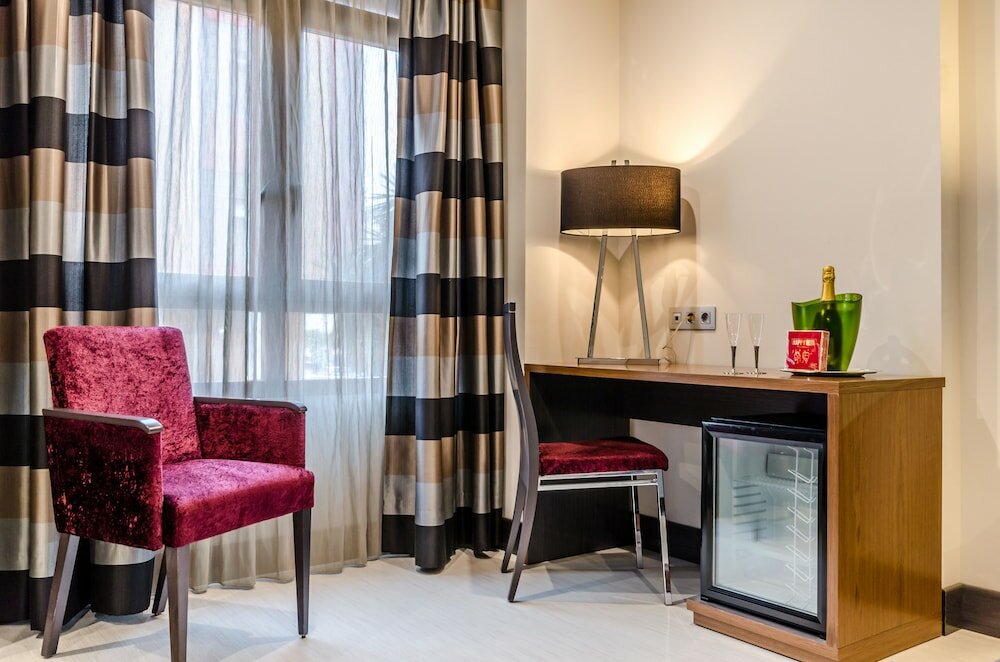 Фото Hotel Regio Cadiz