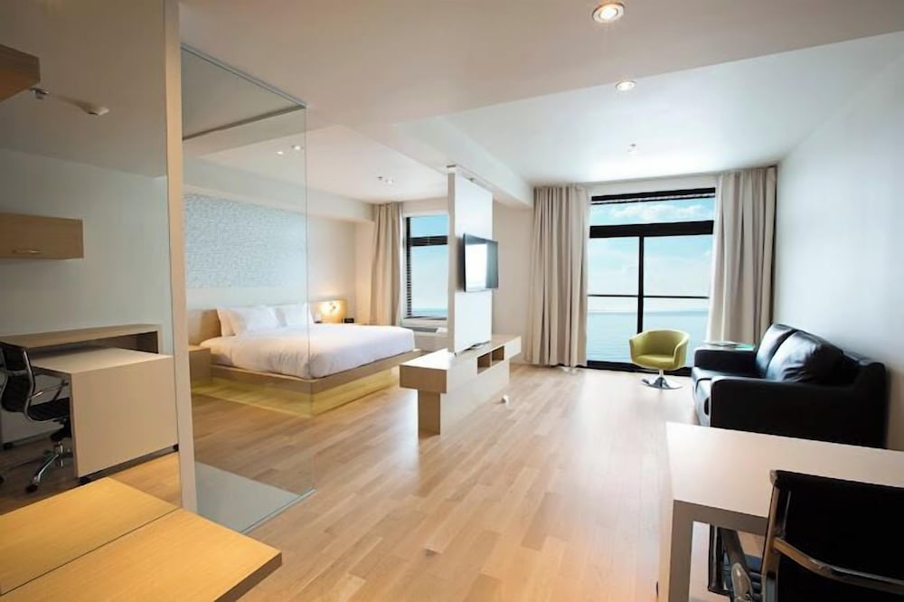 Фото La Cache du Lac Champlain by Ôrigine