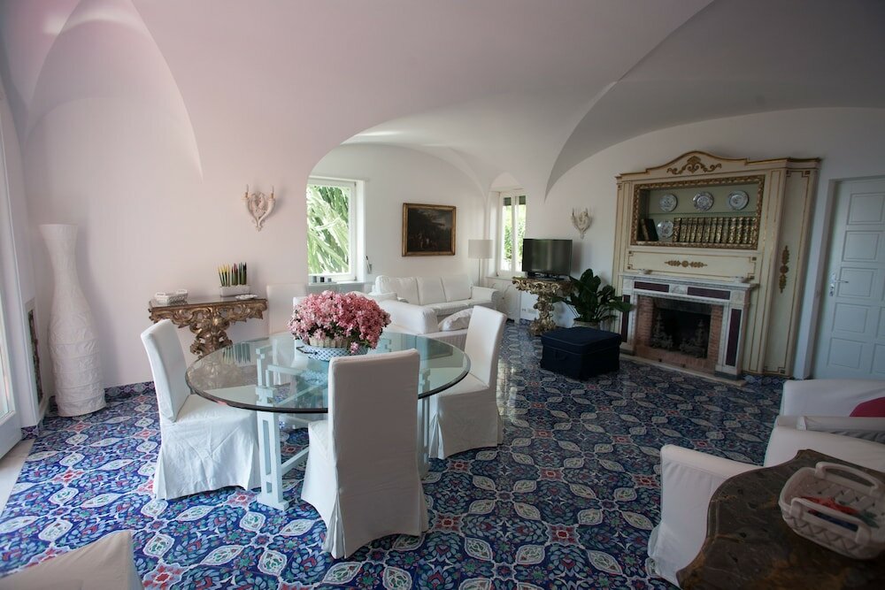 Фото Villa Silia