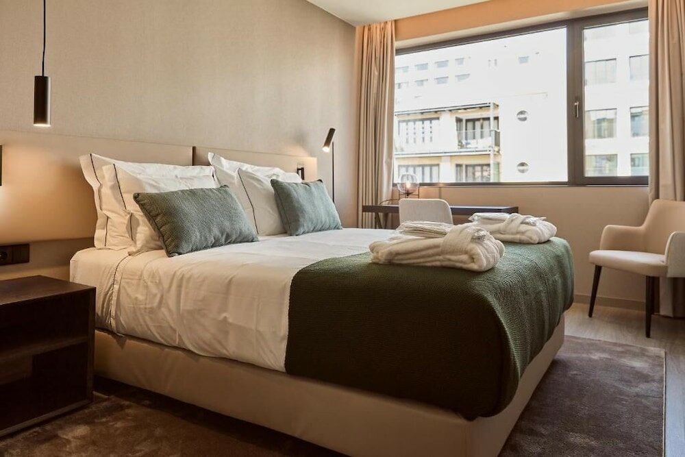 Фото Omid Saldanha Hotel