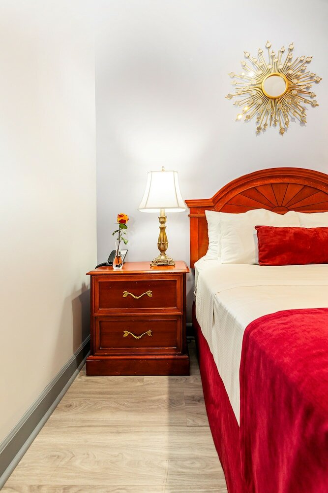 Фото Hotel St. James