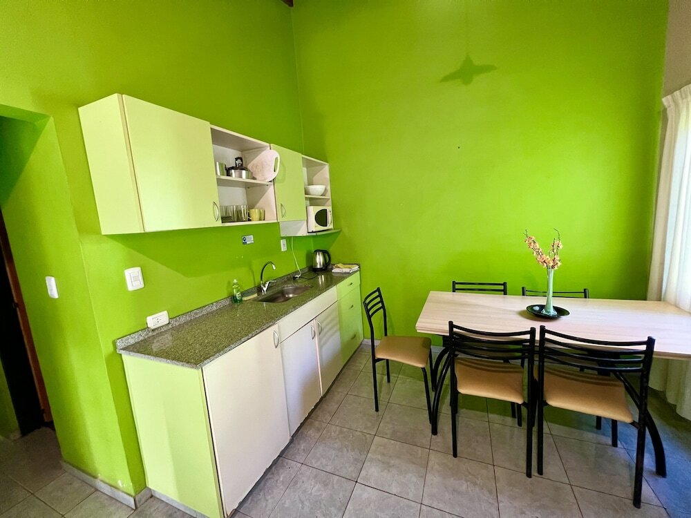 Фото Rainforest Hotel & Cabañas