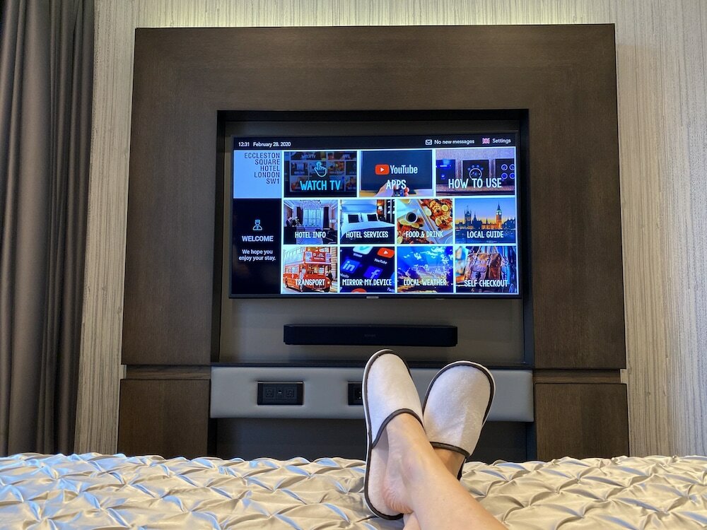 Фото Eccleston Square Hotel