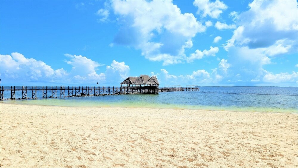 Фото Paradise Beach Resort