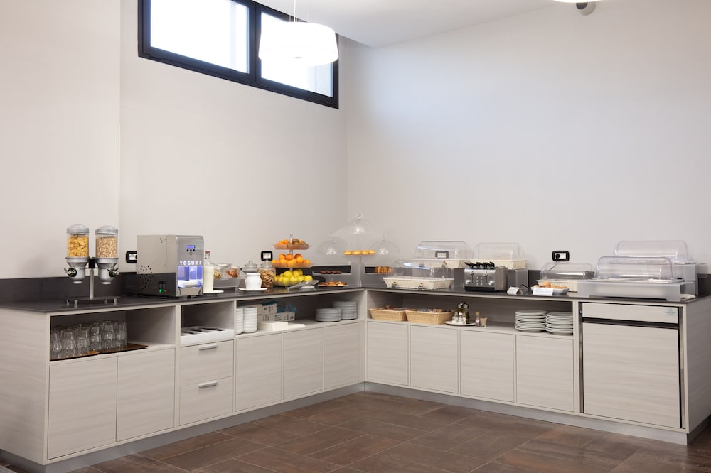 Фото Hotel Esperia