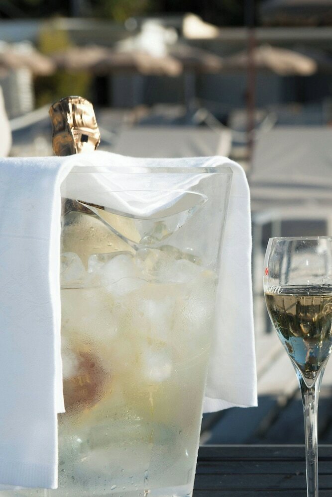 Фото AC Hotel Ambassadeur Antibes  Juan les Pins