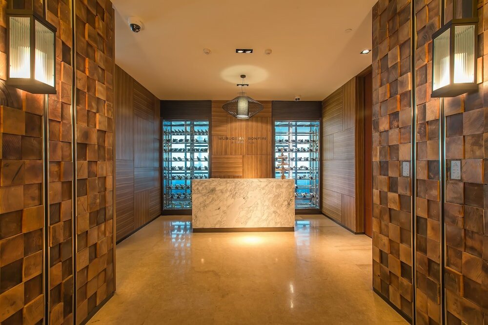 Фото Aoluguya Hotel