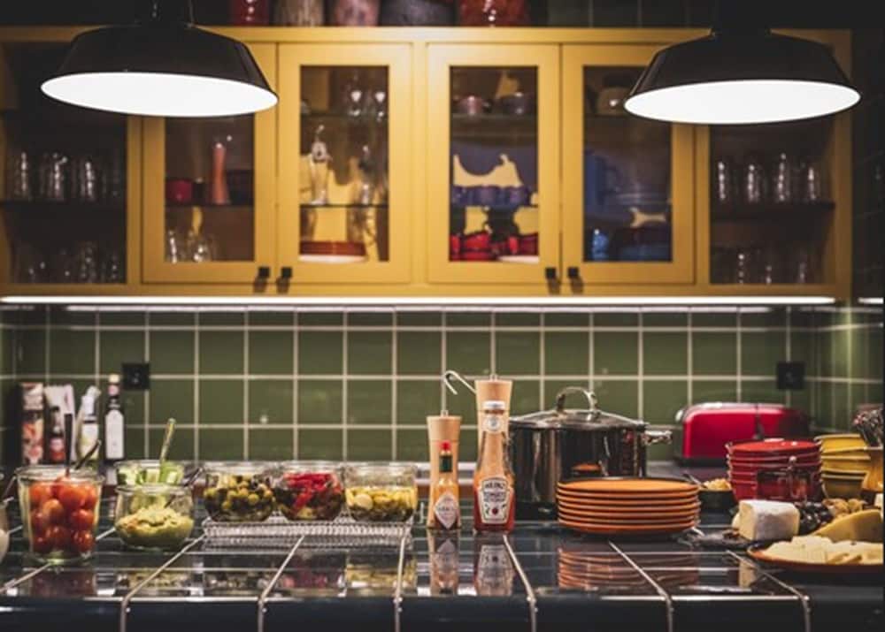 Фото Henri Hotel Düsseldorf Downtown