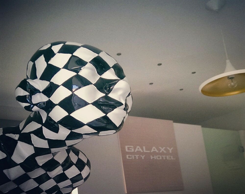 Фото Galaxy City Hotel