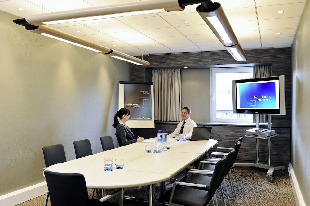 Фото Novotel London Waterloo