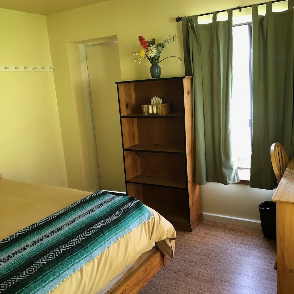 Фото Heartwood Mountain Sanctuary