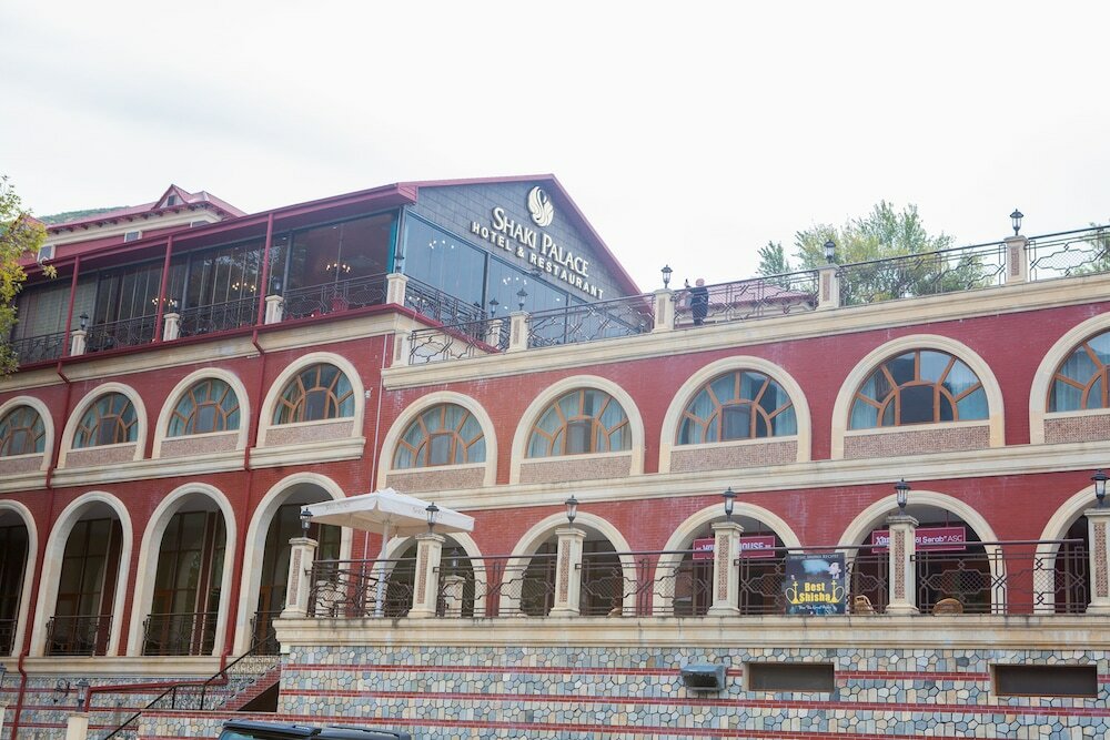 Фото Sheki Palace Hotel